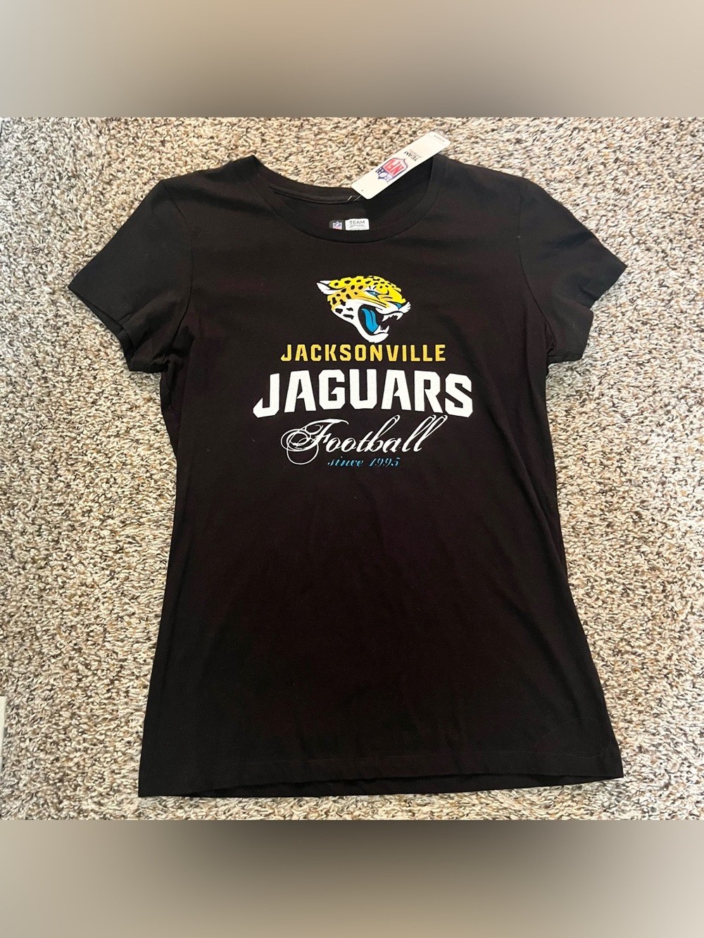 NWT Jacksonville Jaguars Women's NFL Black T-Shirt